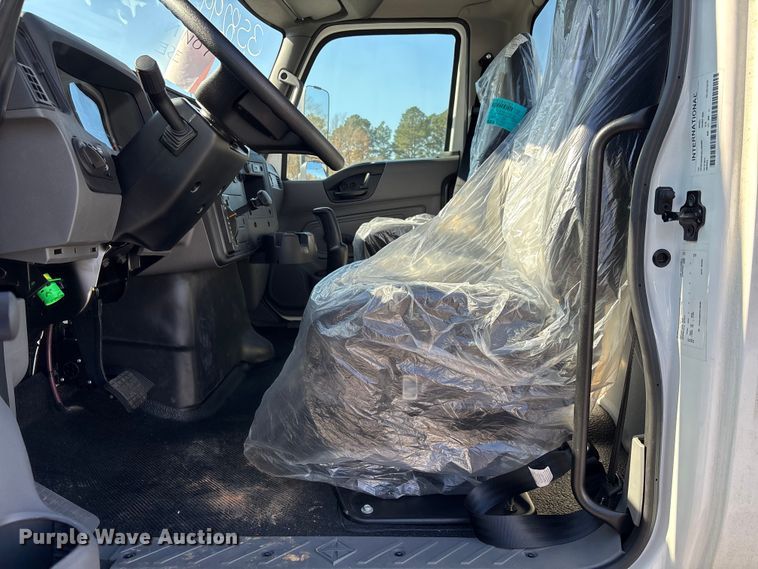 image for item EC3923 2024 International MV607 truck cab and chassis