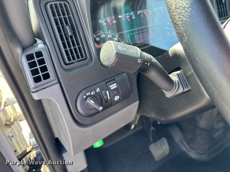 image for item EC3923 2024 International MV607 truck cab and chassis