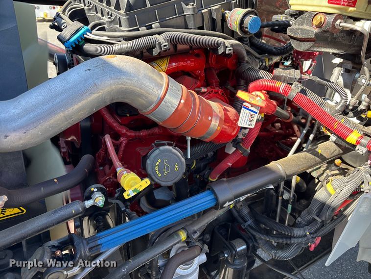 image for item EC3923 2024 International MV607 truck cab and chassis