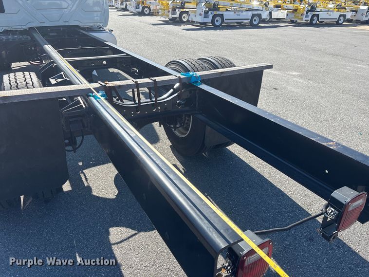 image for item EC3923 2024 International MV607 truck cab and chassis