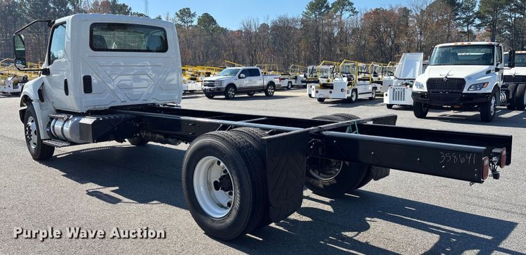 image for item EC3924 2024 International MV607 truck cab and chassis