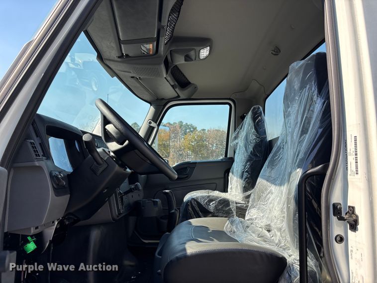 image for item EC3924 2024 International MV607 truck cab and chassis