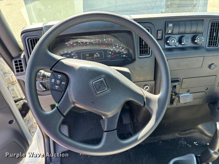 image for item EC3924 2024 International MV607 truck cab and chassis