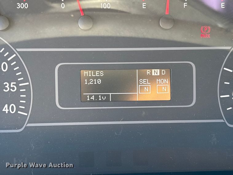 image for item EC3924 2024 International MV607 truck cab and chassis