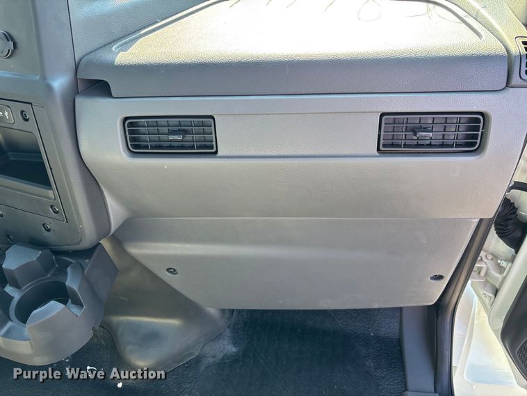 image for item EC3924 2024 International MV607 truck cab and chassis