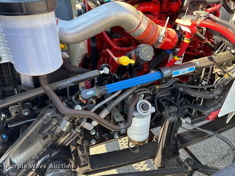 image for item EC3924 2024 International MV607 truck cab and chassis