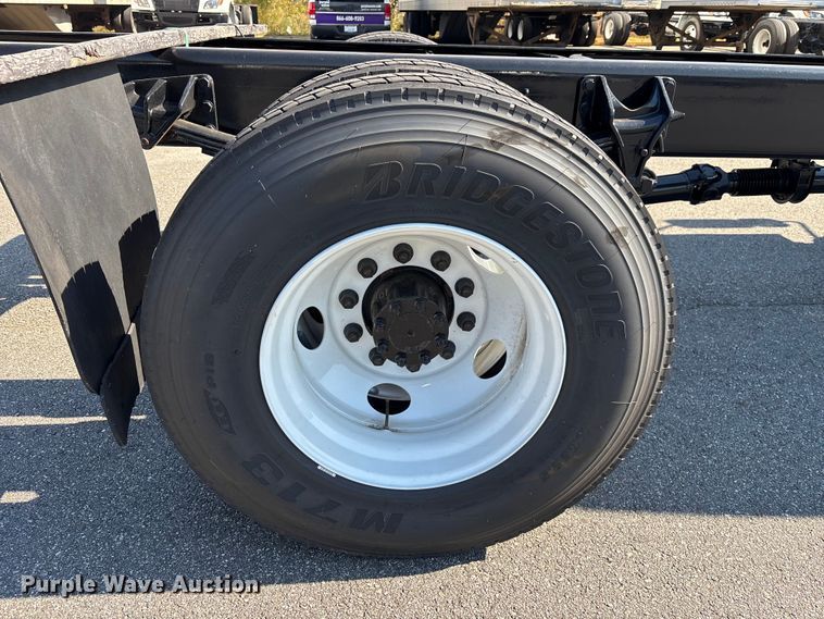 image for item EC3924 2024 International MV607 truck cab and chassis