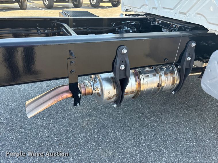 image for item EC3925 2024 International MV607 truck cab and chassis