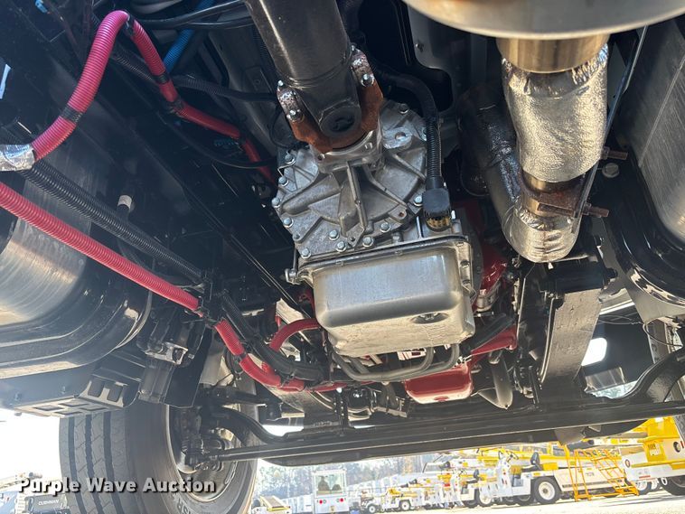 image for item EC3925 2024 International MV607 truck cab and chassis