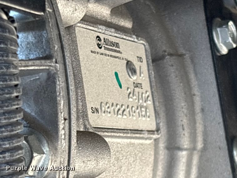 image for item EC3925 2024 International MV607 truck cab and chassis