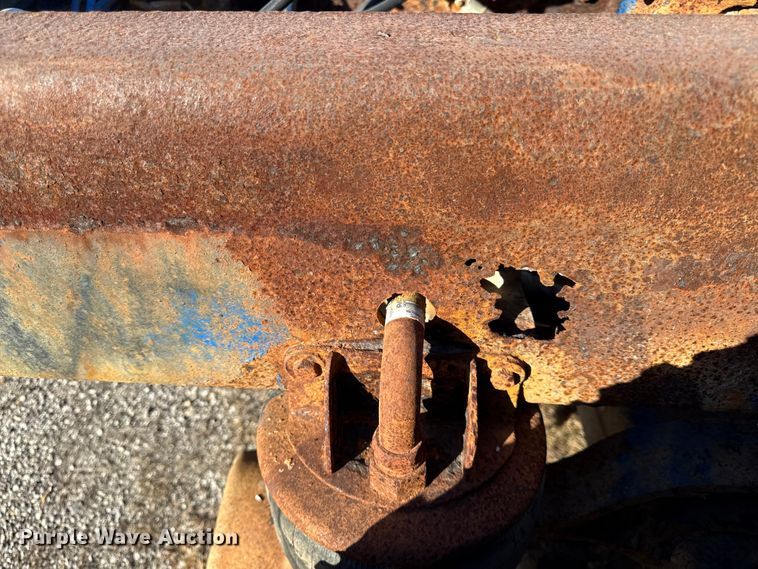 image for item EC4475 2006 Kenworth T800 semi truck