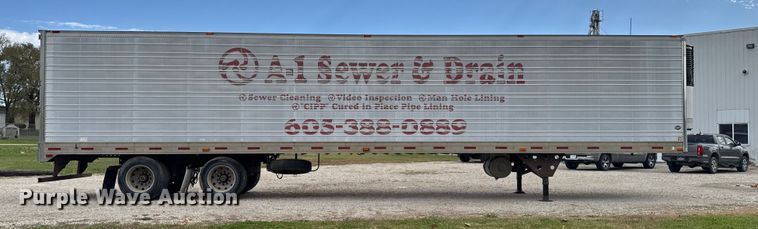 image for item ED1527 1999 Utility VS2R refrigerated van trailer