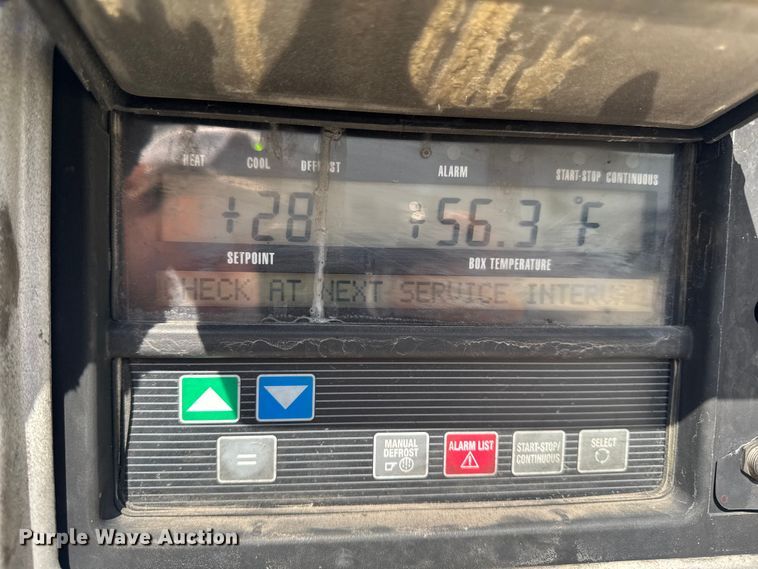 image for item ED1527 1999 Utility VS2R refrigerated van trailer