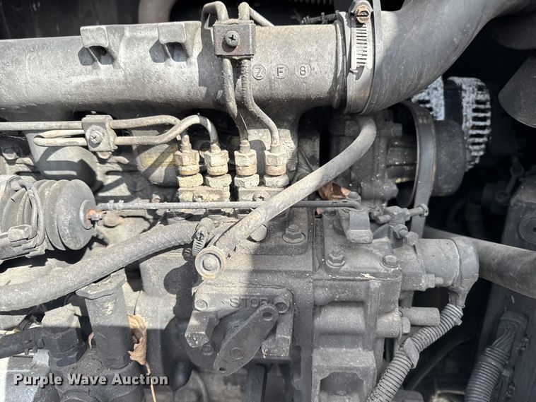 image for item ED1527 1999 Utility VS2R refrigerated van trailer