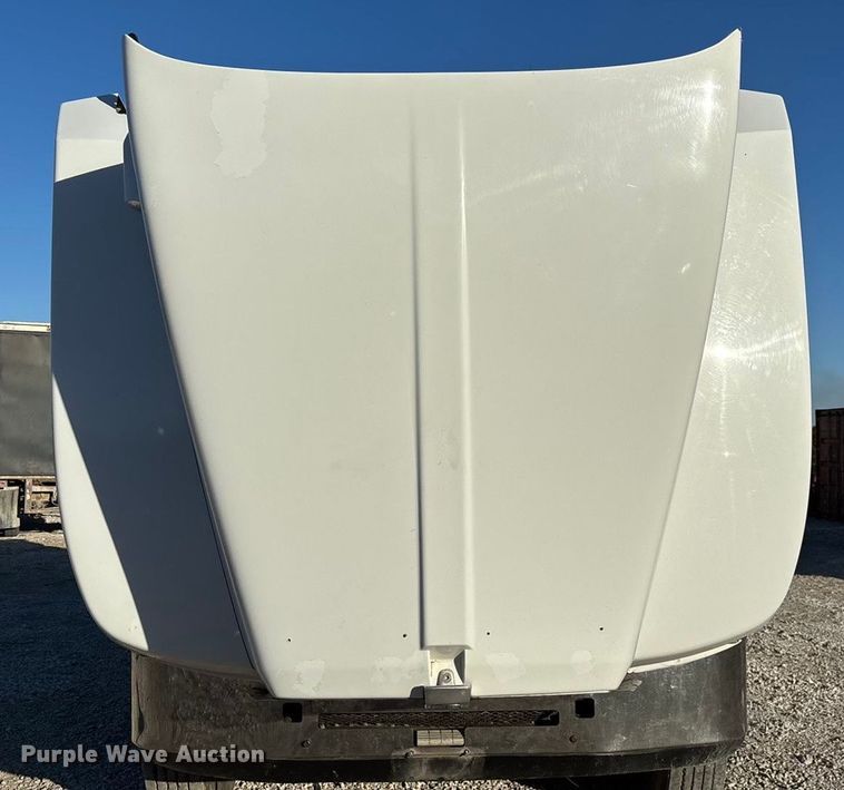 image for item ED2378 2007 Kenworth semi truck