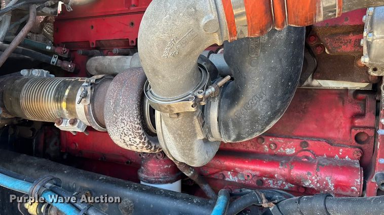 image for item ED2378 2007 Kenworth semi truck