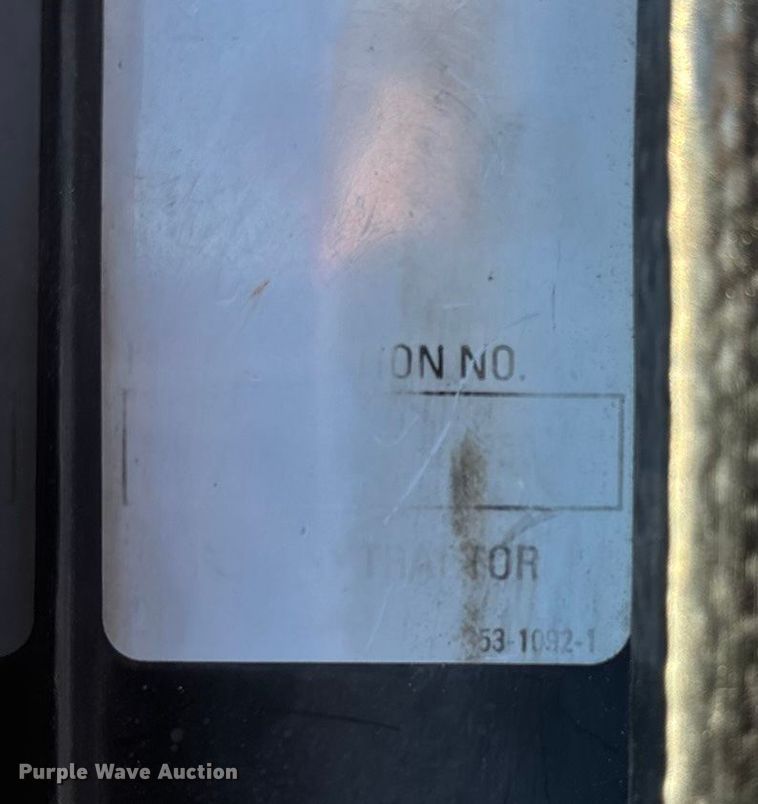 image for item ED2378 2007 Kenworth semi truck