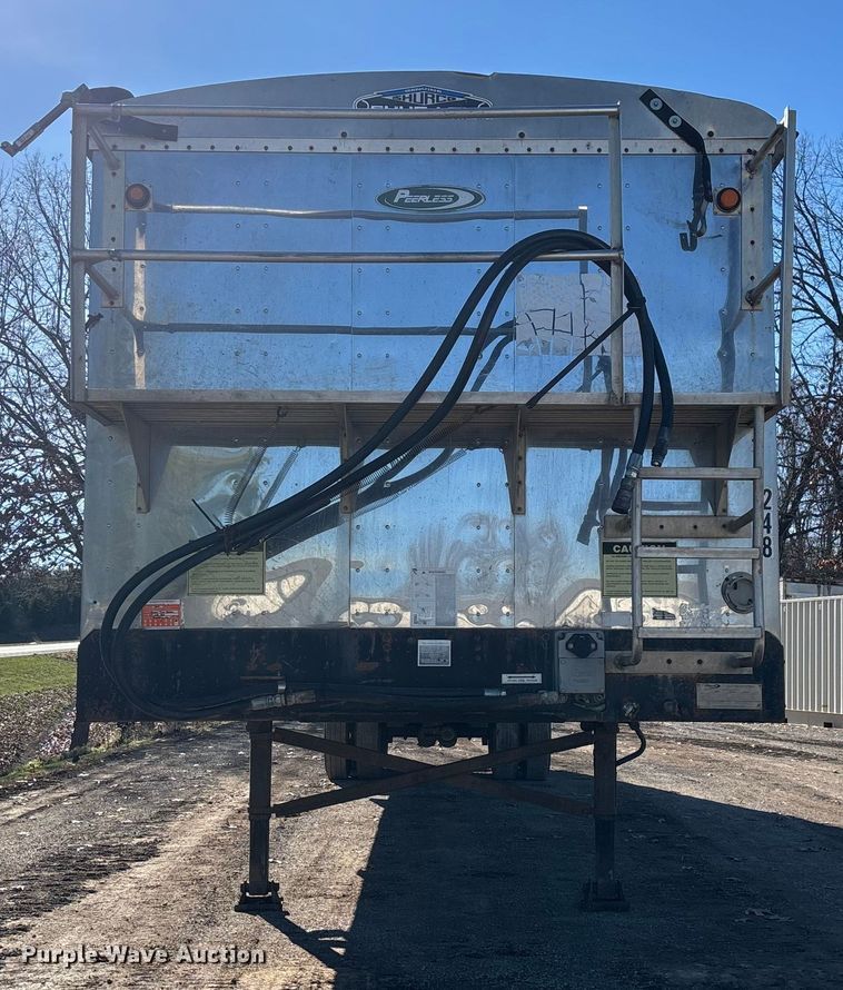 image for item ED2437 2005 Peerless 42-CTSSF walking floor trailer