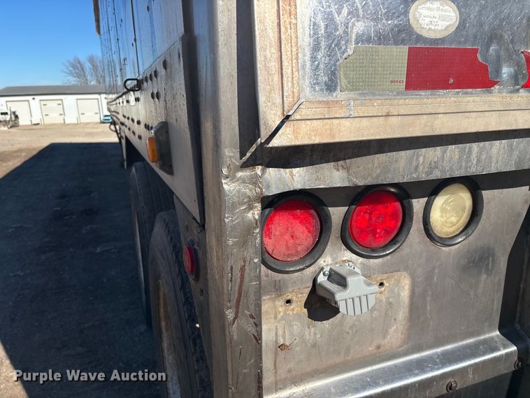 image for item ED2437 2005 Peerless 42-CTSSF walking floor trailer