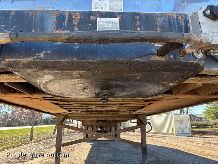 image for item ED2437 2005 Peerless 42-CTSSF walking floor trailer