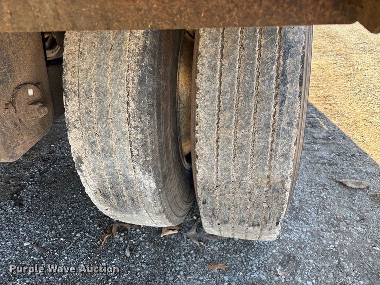 image for item ED2437 2005 Peerless 42-CTSSF walking floor trailer