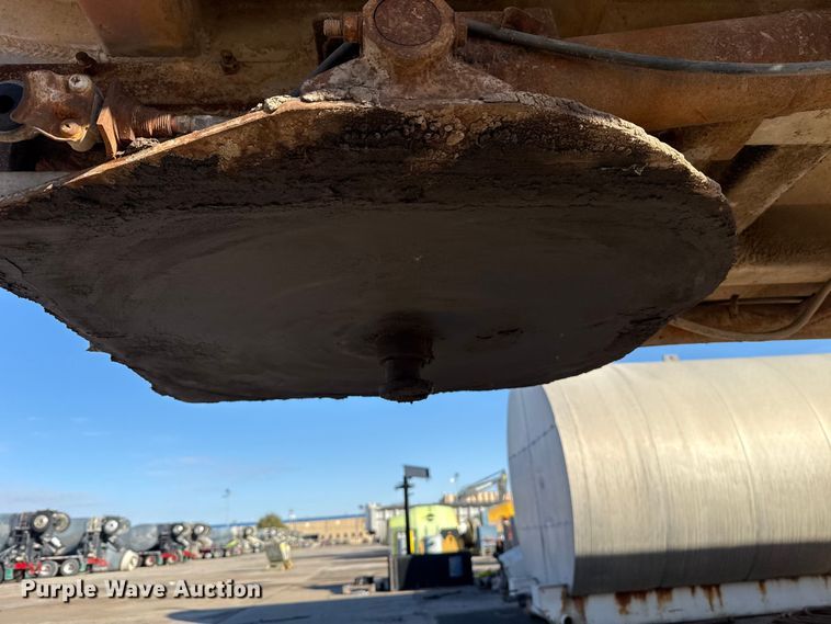 image for item EE3400 1968 Fruehauf D05N233 end dump trailer