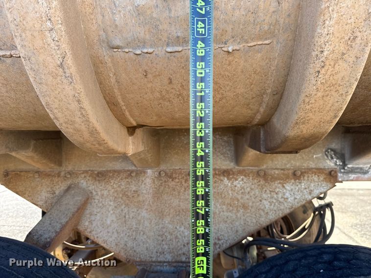 image for item EE3400 1968 Fruehauf D05N233 end dump trailer