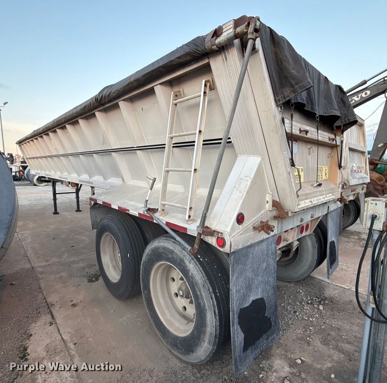 image for item EE3402 1993 Vantage SV-96 end dump trailer