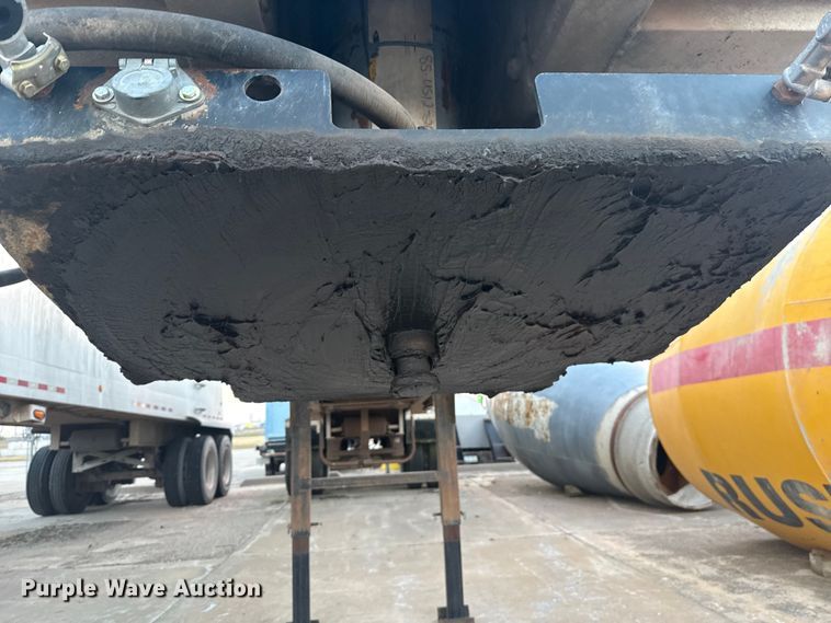 image for item EE3402 1993 Vantage SV-96 end dump trailer