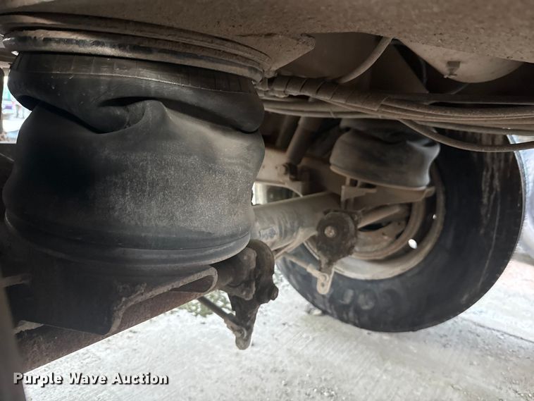 image for item EE3402 1993 Vantage SV-96 end dump trailer