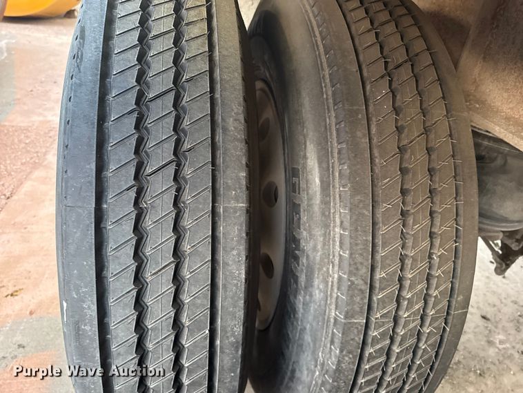 image for item EE3402 1993 Vantage SV-96 end dump trailer