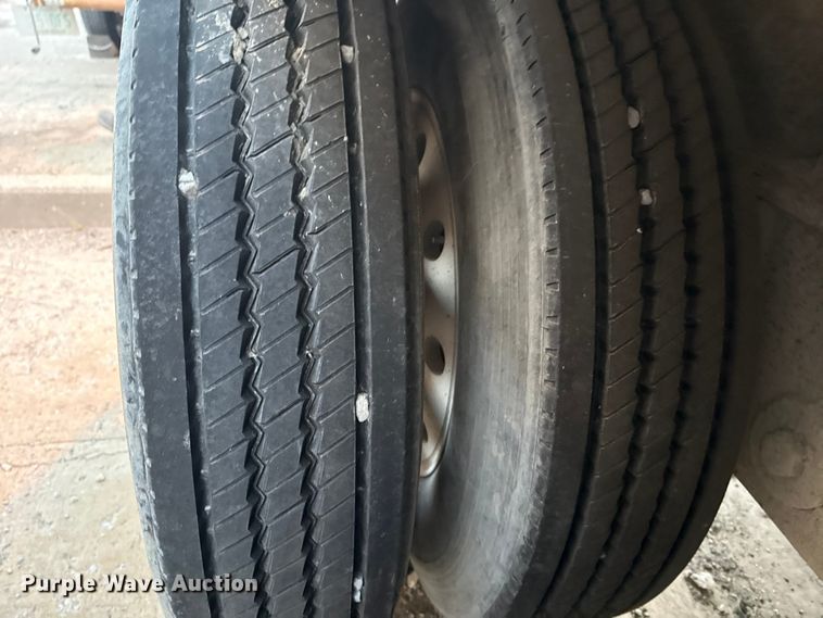 image for item EE3402 1993 Vantage SV-96 end dump trailer