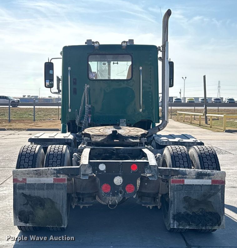 image for item EE3410 2015 Freightliner Coronado 122 semi truck