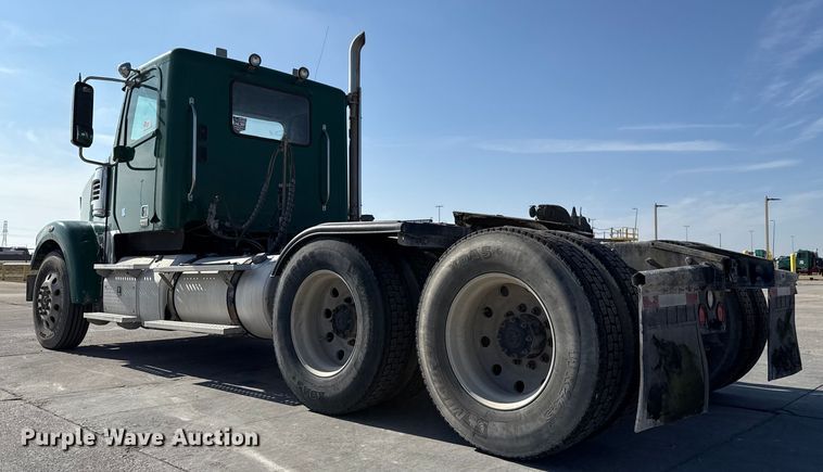 image for item EE3410 2015 Freightliner Coronado 122 semi truck