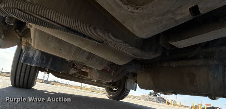 image for item EE3410 2015 Freightliner Coronado 122 semi truck