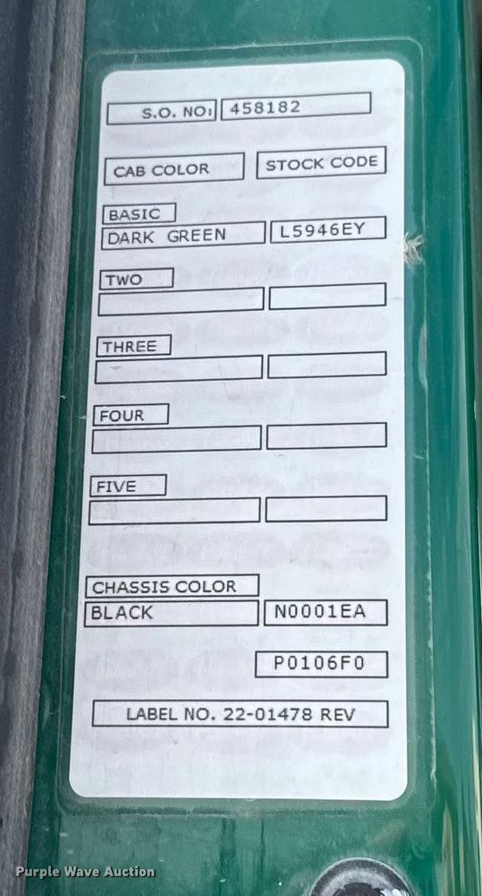 image for item EE3411 2018 Peterbilt 567 semi truck