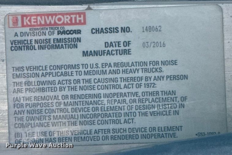 image for item EE3412 2017 Kenworth T800 semi truck