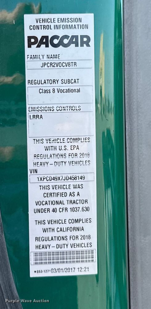 image for item EE3413 2018 Peterbilt 567 semi truck