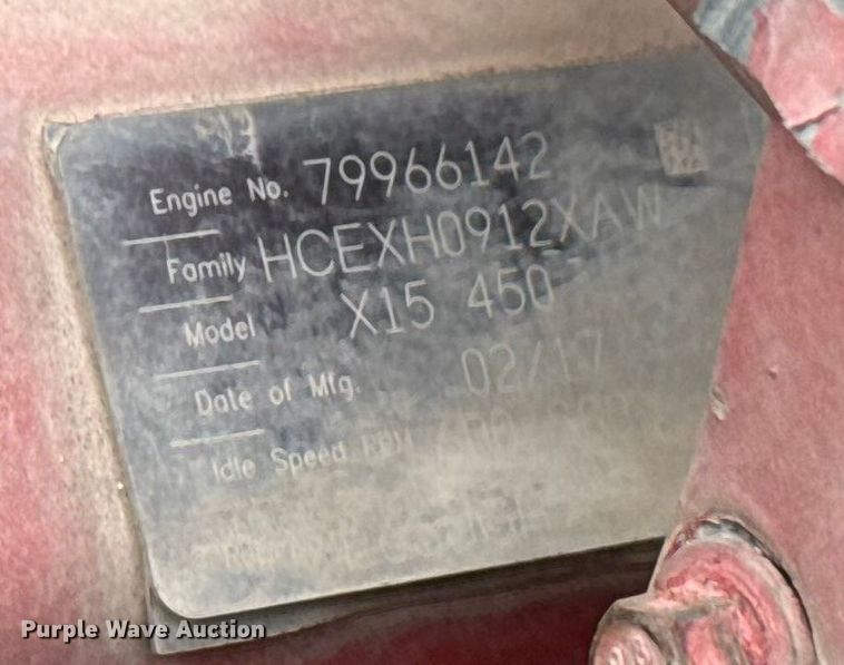 image for item EE3414 2019 Peterbilt 567 semi truck