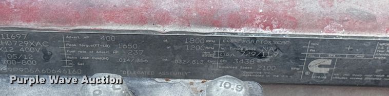 image for item EE3416 2013 Peterbilt 388 semi truck