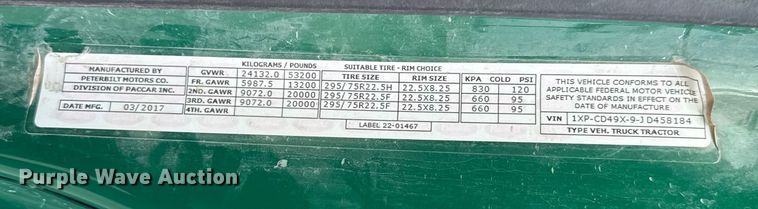 image for item EE3418 2018 Peterbilt 567 semi truck