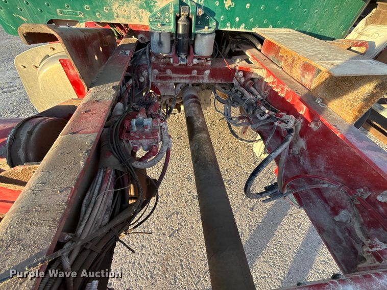 image for item EE3429 2011 Peterbilt 365 