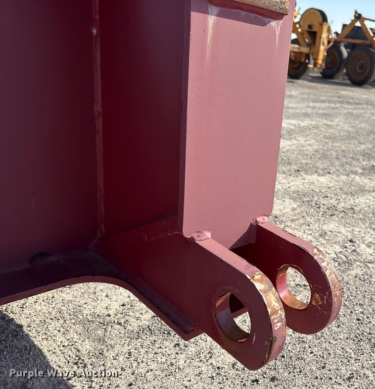 image for item EE4472 2017 Load King SB141/2-HD-37 booster