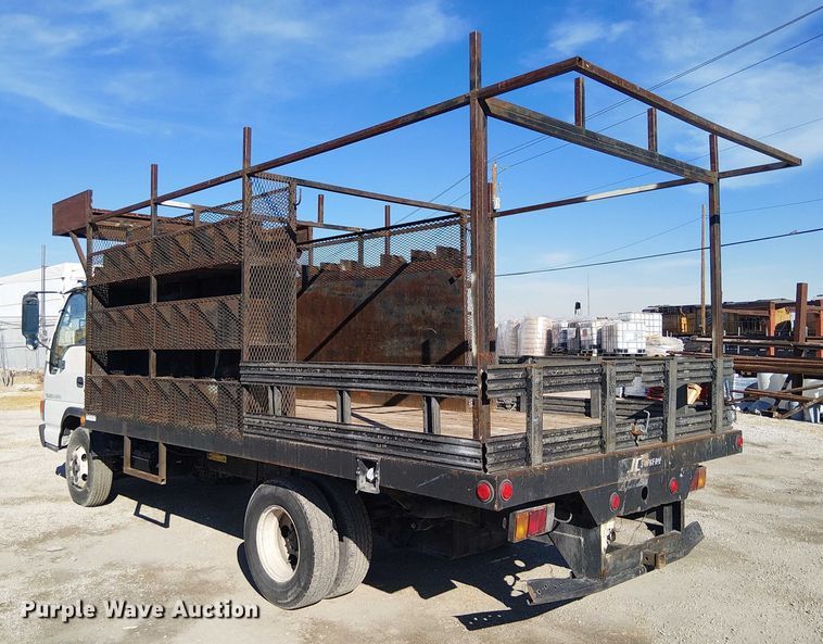 image for item EE5024 2005 Isuzu NPR flatbed truck