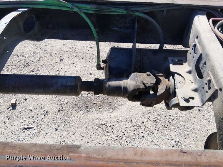 image for item EE5026 2000 Sterling L7500 truck cab and chassis