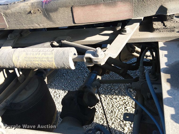 image for item EE5028 2023 Freightliner Cascadia semi truck