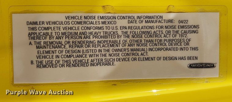 image for item EE5028 2023 Freightliner Cascadia semi truck