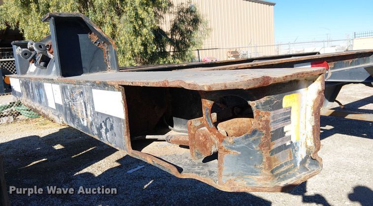 image for item EE5040 2002 Cheetah Chassis container trailer