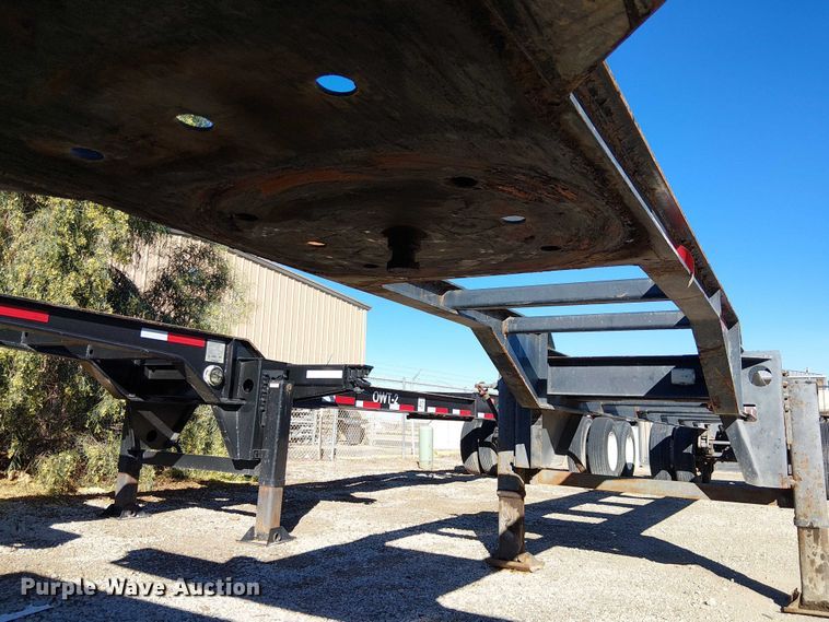 image for item EE5040 2002 Cheetah Chassis container trailer