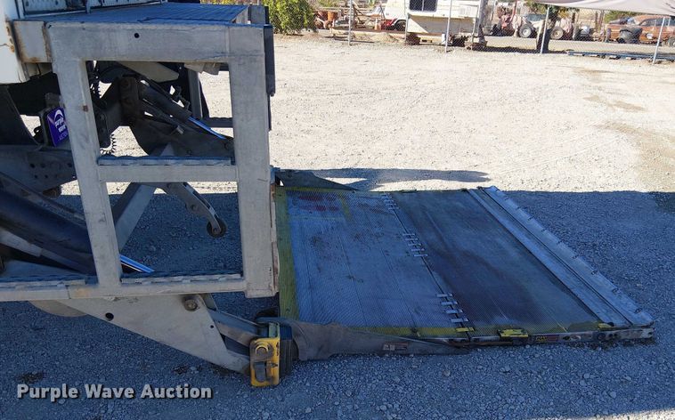 image for item EE5041 2018 International 4400 refrigerated truck